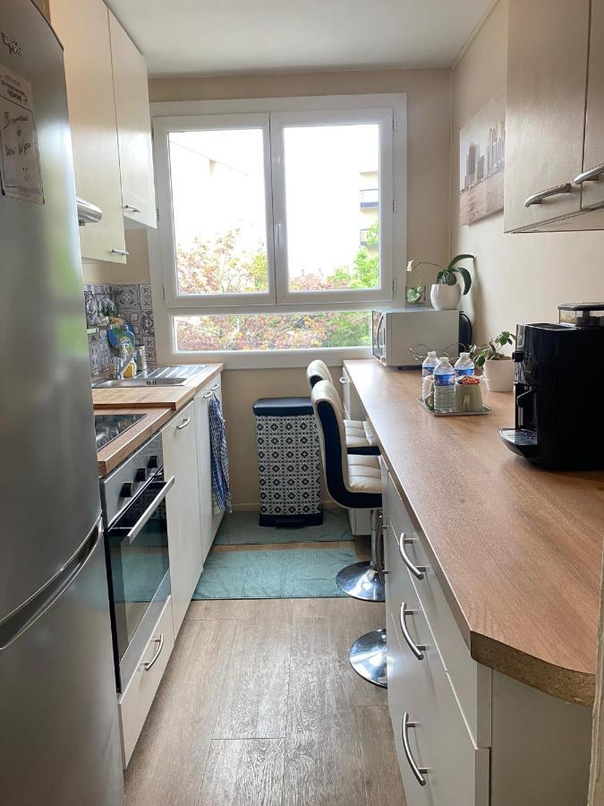 Superbe Appartement Au Calme Avec Parking Gratuit. Merignac  Luaran gambar
